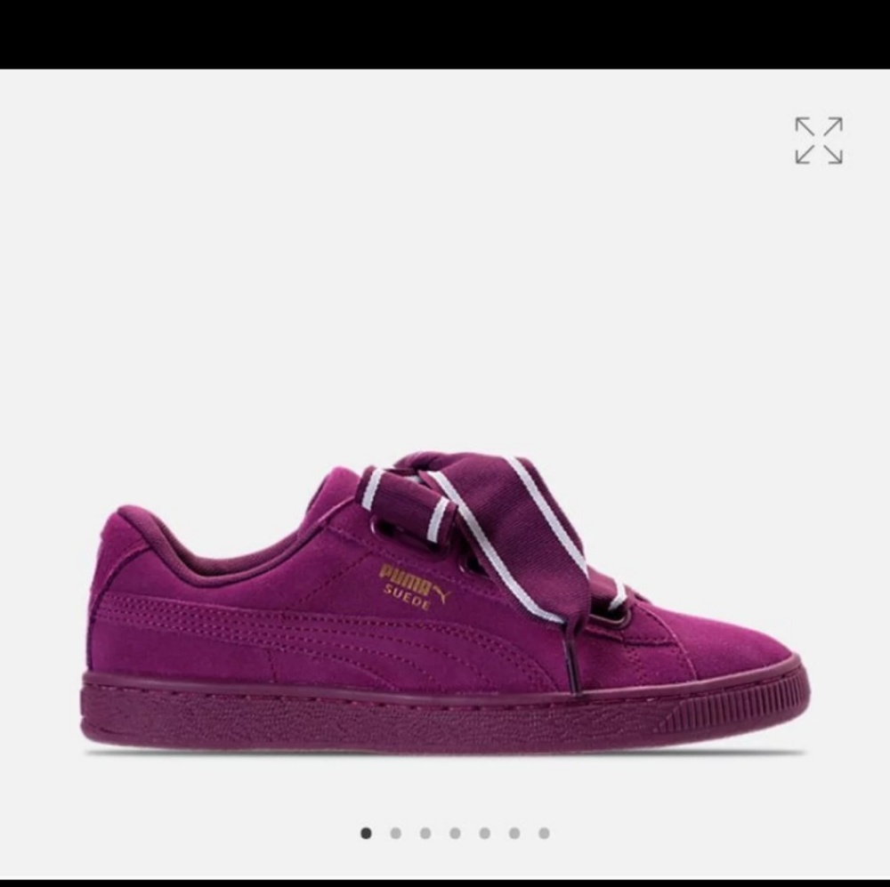 Women pumas